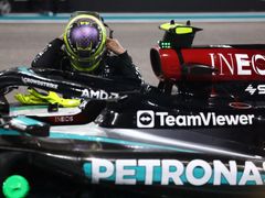 Lewis Hamilton se loučí s vozem Mercedes po VC Abú Zabí F1 2024