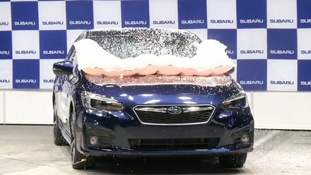 Subaru bude do aut montovat externí airbagy. Příčinou je i stárnutí Japonců