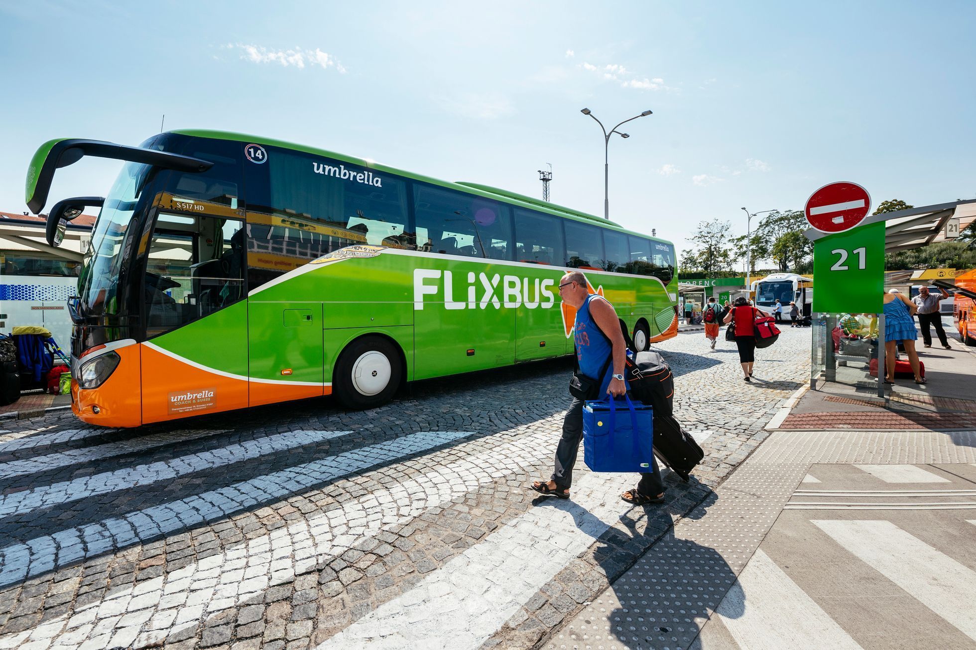 ilustrační fotografie, Flixbus, doprava, autobus, autobusové nádraží, Florenc, Praha, 2017