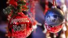 Christmas tree decorations are seen at the traditional Christkindelsmaerik (Christ Child market) near Strasbourg Cathedral November 24, 2012. Held annually since 1570, Strasbourg's Christ Child Market, known as the oldest French Christmas market, will be held until December 31. The slogan on the decoration reads "Merry Christmas". REUTERS/Vincent Kessler (FRANCE - Tags: BUSINESS CITYSPACE SOCIETY RELIGION TRAVEL) Published: Lis. 24, 2012, 6:56 odp.