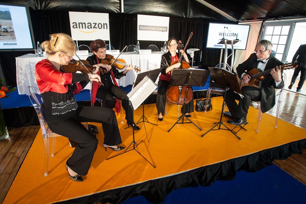 Amazon zahájil stavbu velkoskladu