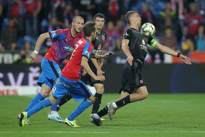 Tomáš Souček v utkání 14. kola F:L Plzeň - Slavia