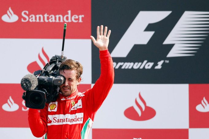 Španělský jezdec F1 Fernando Alonso z Ferrari ve Velké ceně Itálie.