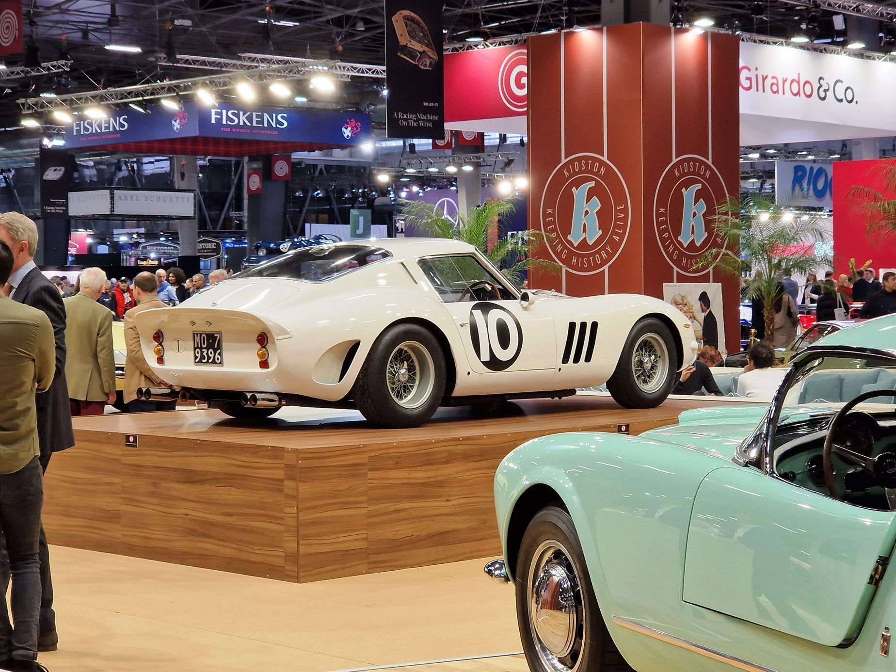 Retromobile Paříž 2024