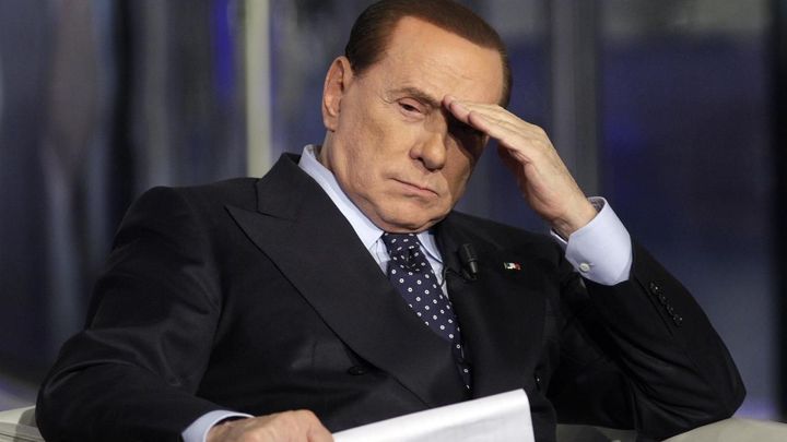 Zemřel bývalý italský premiér Berlusconi. Bylo mu 86 let