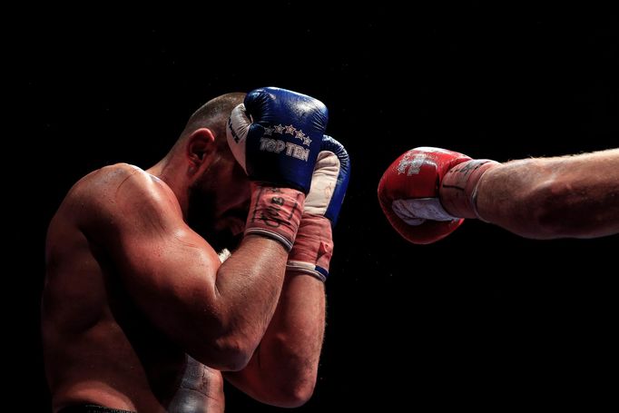 Den rváčů v Plzni - Pavel Šour vs. Václav Pejsar (box, těžká váha)