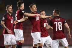 Sparta vydřela výhru nad Duklou, Šural zaskočil gólmana Radu ranou z dálky