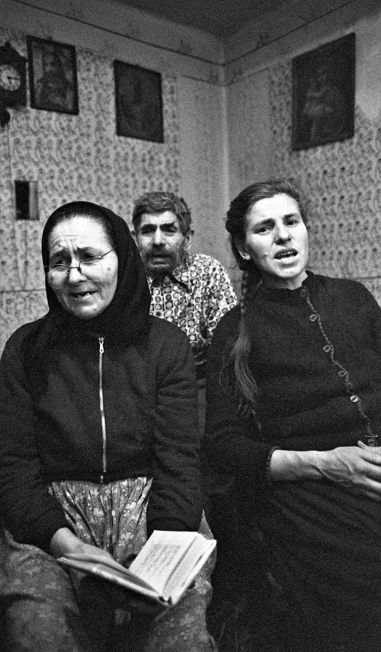 Fotogalerie / Pavel Vavroušek / Unikátní snímky. Jak se žilo v nejvýchodnější vesnici Československa v 70. letech