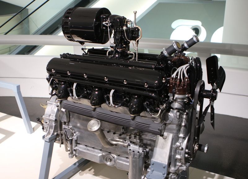 Výstava Rolls-Royce v muzeu BMW