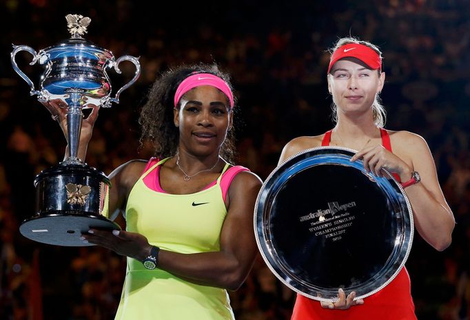 Australian Open 2015: Serena Williamsová a Maria Šarapovová po fínále