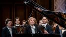 Snímek z vystoupení Tonhalle-Orchesteru Zürich na Dvořákově Praze.