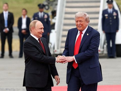 Nejlepší vyjednavač Trump rozvinul červený koberec pro zabijáka. Zaskočil i Fox News