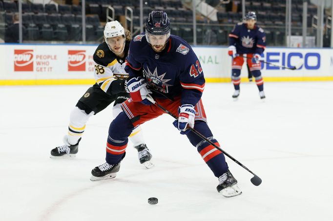 New York Rangers - Boston Bruins (David Pastrňák, Brendan Smith)