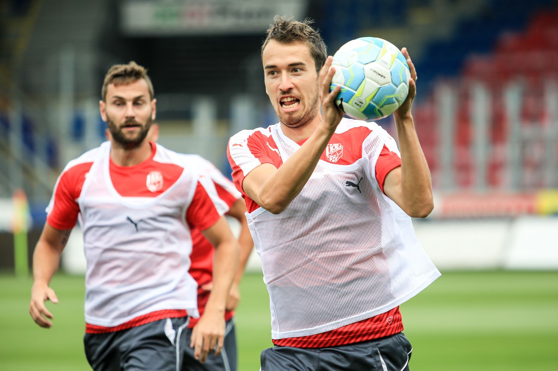 Tisková konference a trénink Viktorie Plzeň před 3. předkolem Ligy mistrů 2016