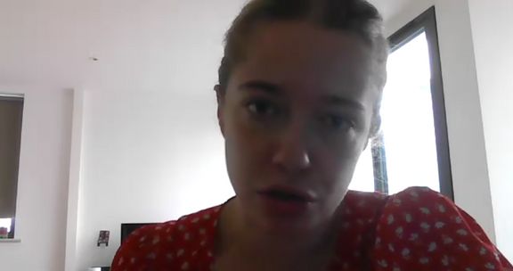 Výzkumnice GLOBSEC Megan Gittoes, která zkoumala osudy dětí unesených z Ukrajiny, v rozhovoru s reportérem Aktuálně.cz.