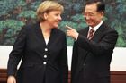 Dodržujte práva,vyzvala Merkelová Číňany