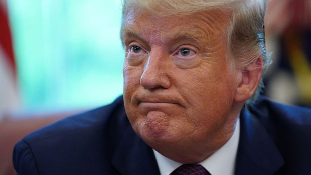 Pošlete 300 miliard ze zmrazených ruských aktiv Ukrajině, žádají Trumpa senátoři