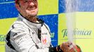 Rubens Barrichello se dočkal. Po pěti letech slaví výhru v závodě F1, když ovládl Velkou cenu Evropy ve Valencii.