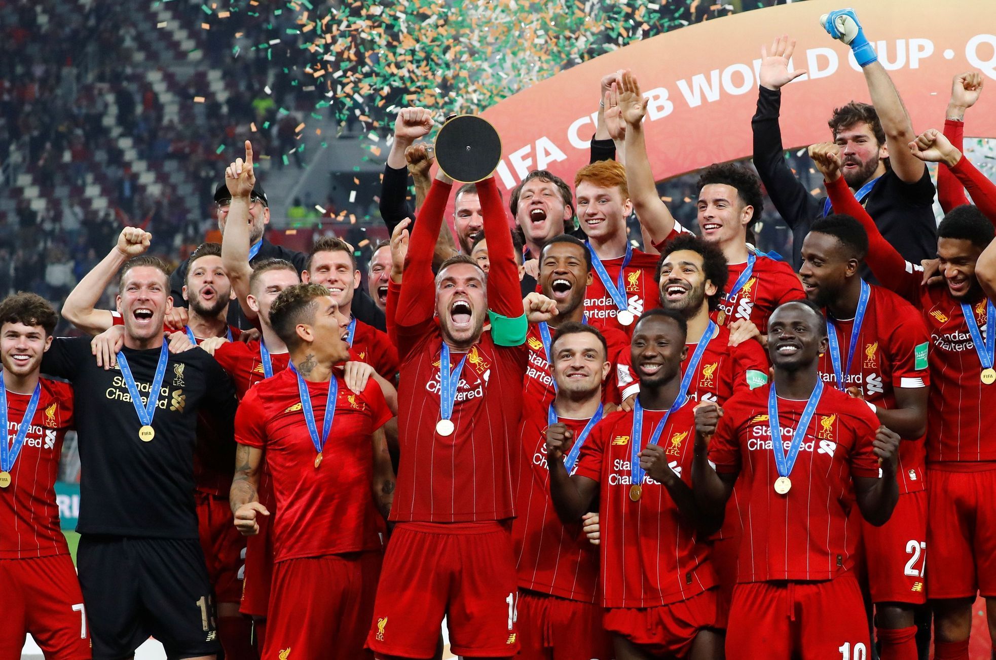 Finále fotbalového MS klubů 2019, Liverpool - Flamengo: Fotbalisté Liverpoolu oslavují vítězství