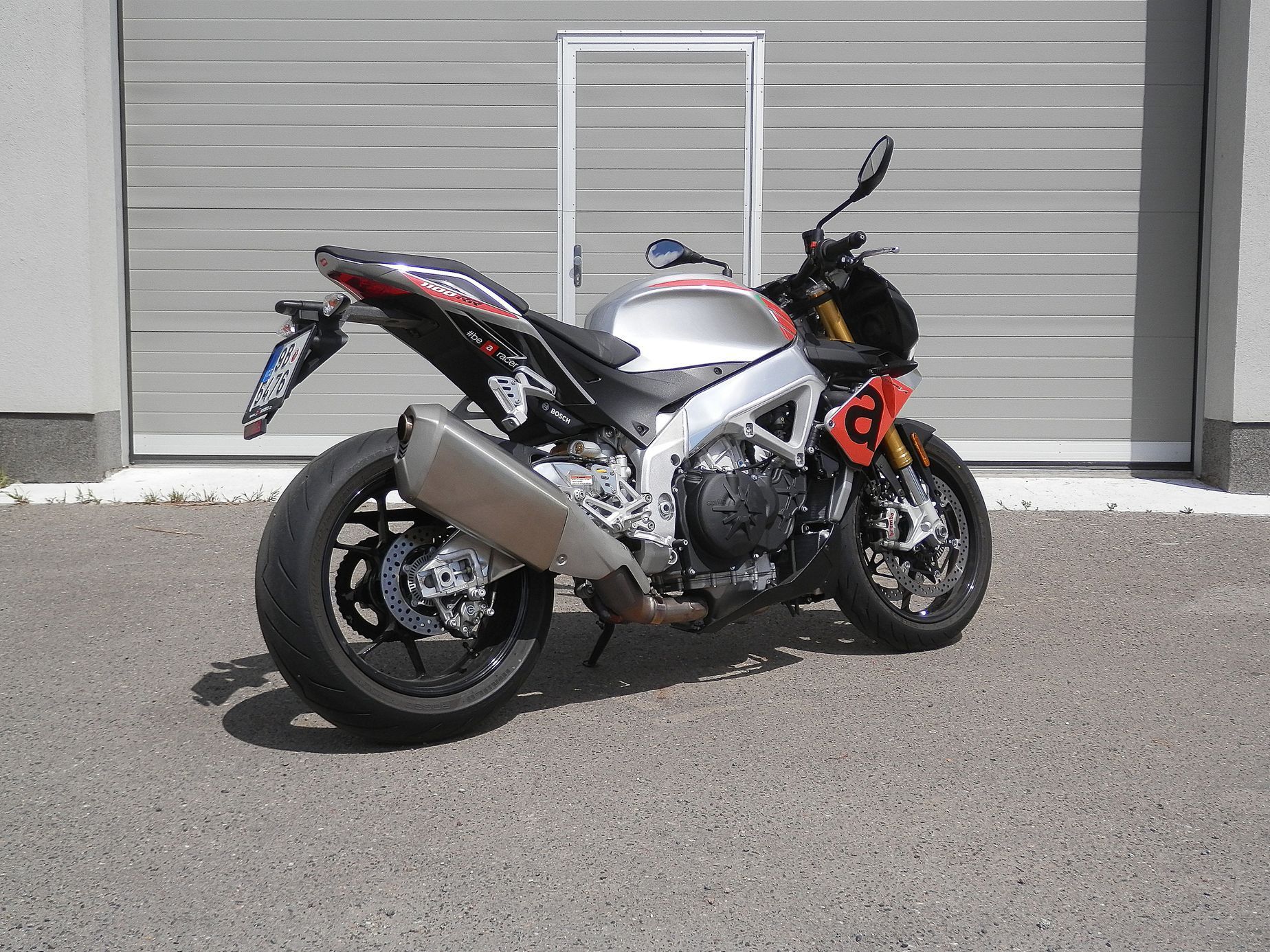 Aprilia Tuono V4 1100 RR