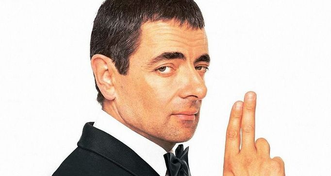 Johnny English (Rowan Atkinson).