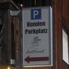 Cedule 2018 překlepy podivnosti nesmysly nápisy Mojmír Bárta Rakousko město St. Gilgen. Pro Rakušana jasný, u Čecha to vyvolává úsměvy