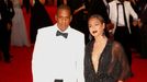 Jay Z and Beyonce Knowles arrive at the Metropolitan Museum of Art Costume Institute Gala Benefit celebrating the opening of &quot;Charles James: Beyond Fashion&quot; in