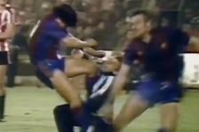 Den, kdy Maradona zešílel. S Barcelonou se božský Diego loučil ohavným způsobem
