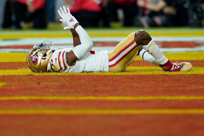 Hráč týmu San Francisco 49er Emmanuel Sanders po porážce ve finále Super Bowlu LIV s  Kansas City Chiefs (2020)