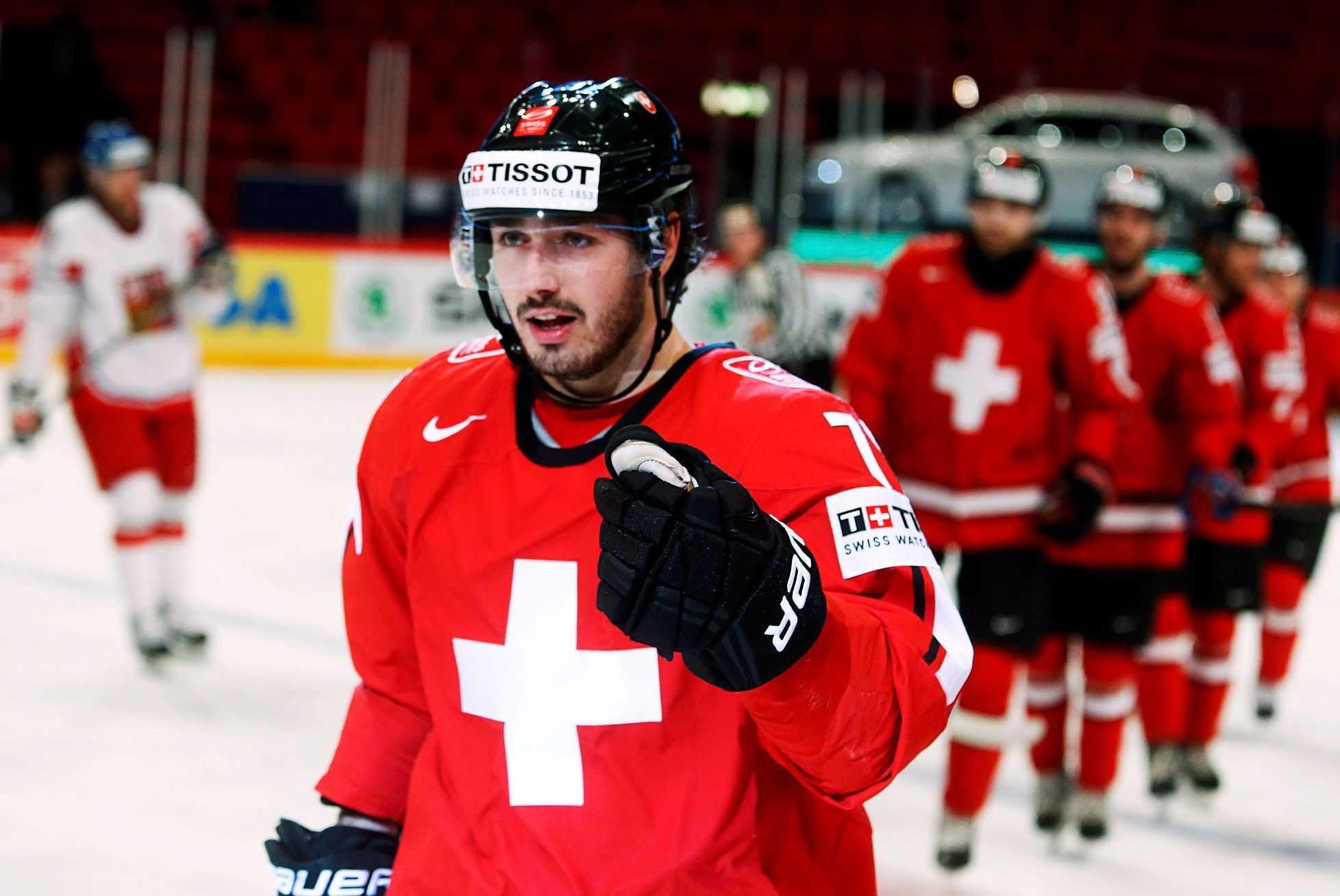 Hokej, MS 2013, Česko - Švýcarsko: Denis Hollenstein slaví gól na 0:1