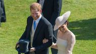 Poprvé se tu na veřejnosti při oficiální příležitosti objevil nový manželský pár - princ Harry a jeho choť, vévodkyně ze Sussexu, Meghan Markleová.