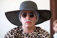 Co se stane, když si neonacista změní pohlaví? Německý příklad varuje