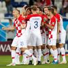 Chorvaté slaví vlastní gól Nigérie na MS 2018