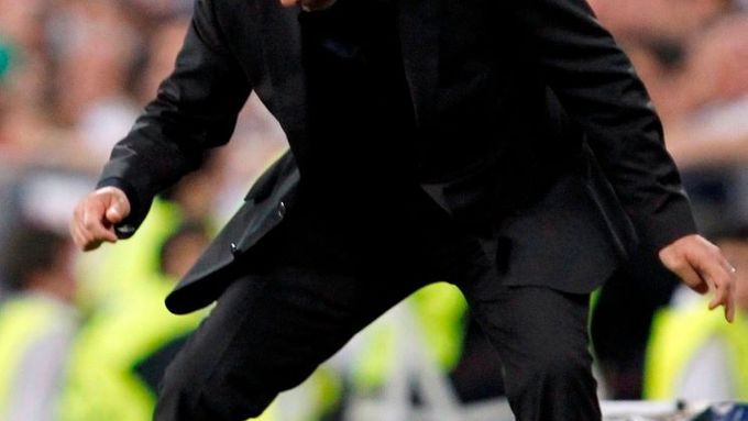 Mourinhův vítězný tanec: Tottenham ale porazil Crouch