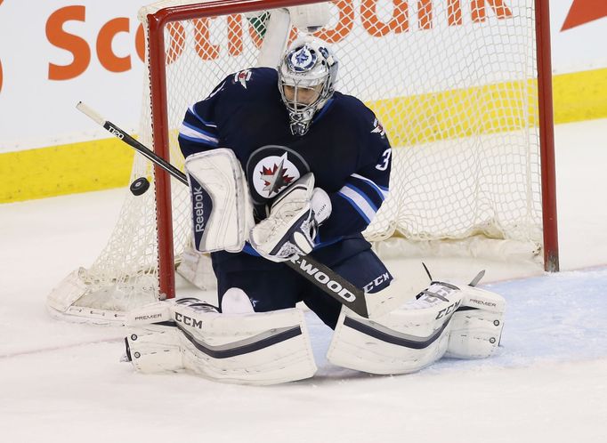 Ondřej Pavelec (Winnipeg Jets) v NHL 2015-16