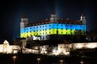 Mírovou akci podporuje většina hlavních měst ve státech sousedících s Ukrajinou směrem na západ. Slovensko nechalo tento týden rozsvítit Bratislavský hrad.