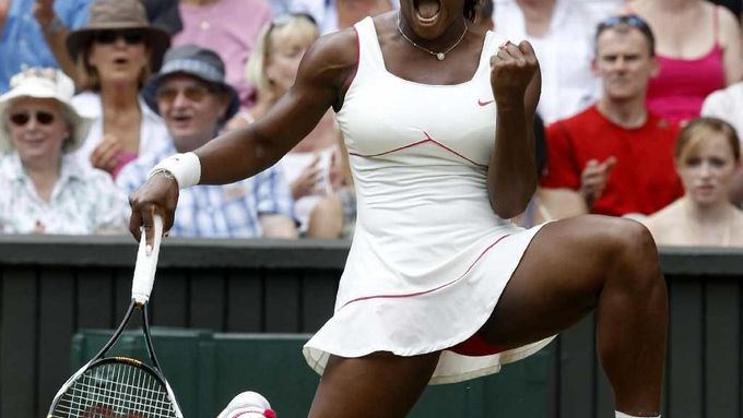 OBRAZEM Sestry Williamsovy se vrátily. Ovládnou znovu Wimbledon?