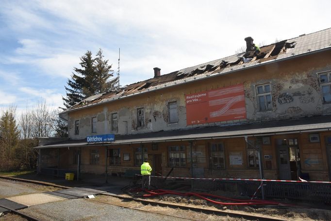 Demolice nádraží v Dětřichově na Bruntálsku