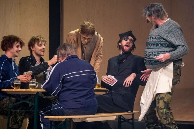 František Hnilička jako polní kurát Katz.