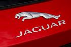 Obavy z Brexitu: Jaguar v Británii propustí 4500 lidí, na Slovensku je chce nabírat