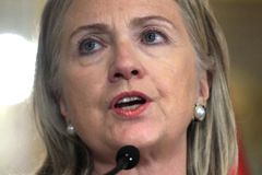 Hillary Clintonová na sebe vzala vinu za Benghází