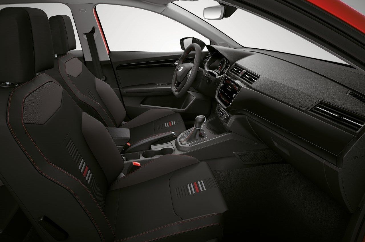 Seat Ibiza 2017 FR sedadla