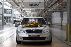 Tuzemské automobilky za půl roku vyrobily 480 tisíc aut