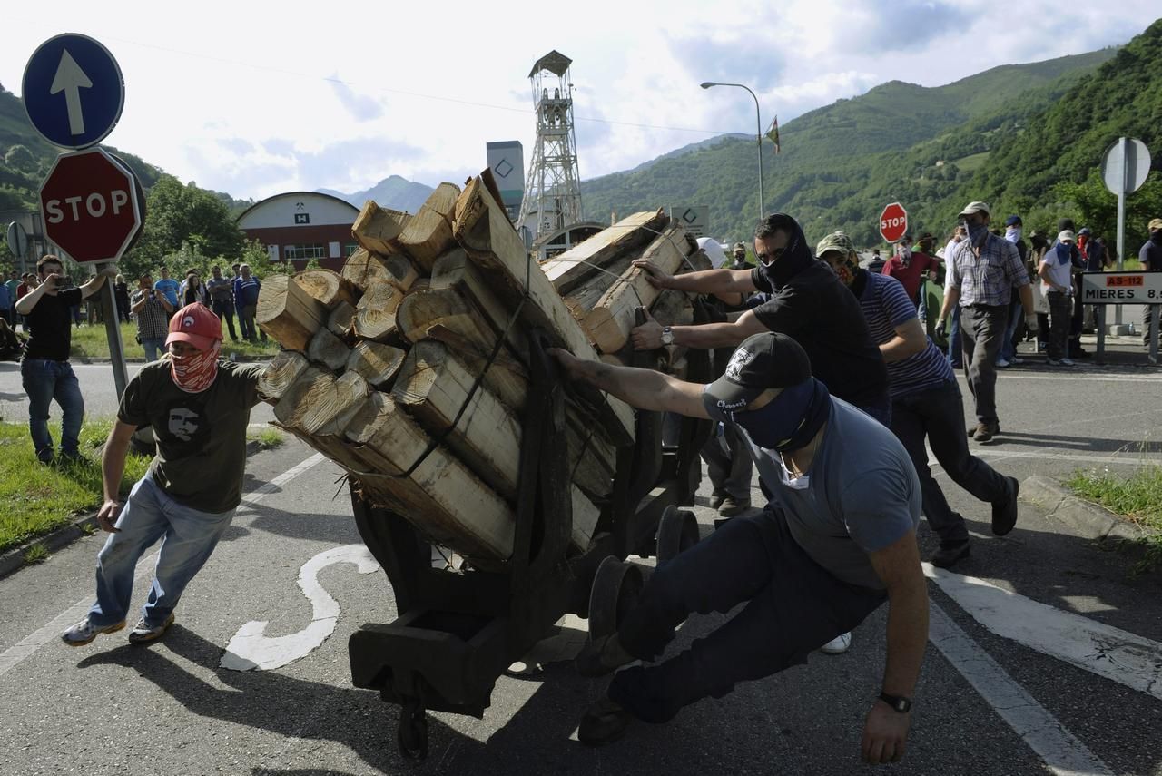 Obrazem: Protesty horníků ve Španělsku