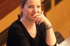 Kateřina Peake při projevu prezidenta.