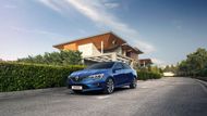 Objednávat je už od loňského roku možné také Renault Megane GrandCoupé, který se rovněž vyrábí v Turecku.