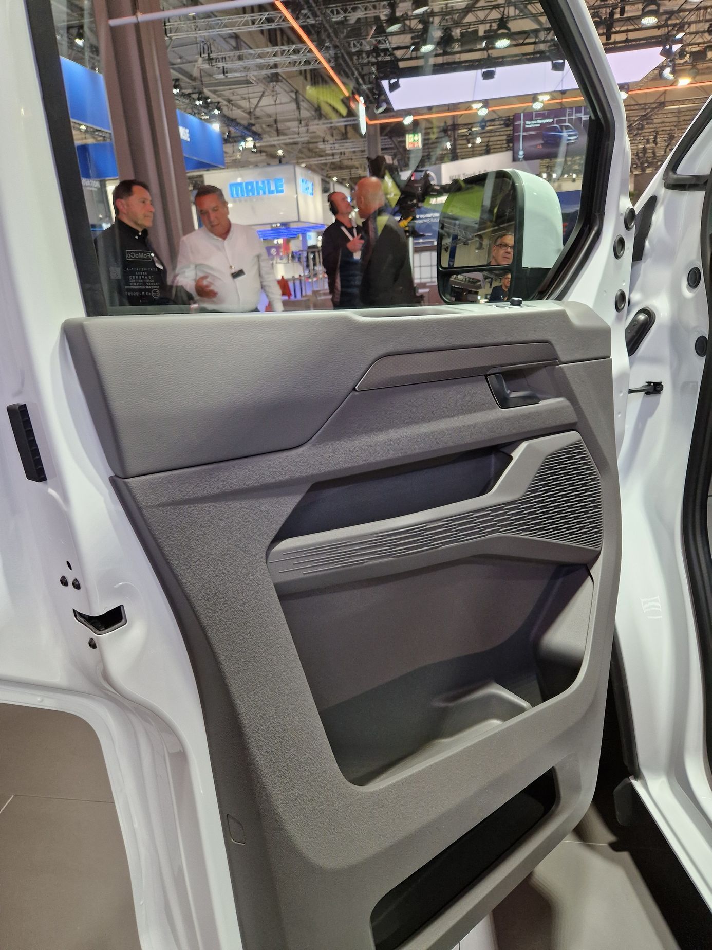 Volkswagen Transporter T7 živě Hannover