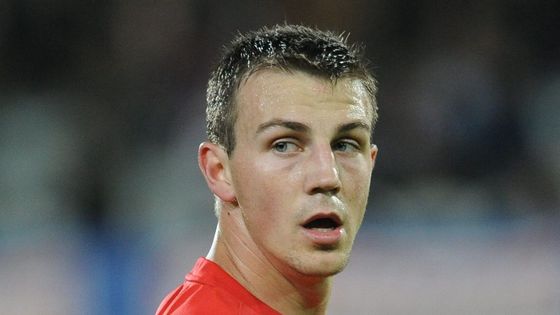 V Bundeslize najdete české fotbalisty v týmech hrajících o záchranu, a to ještě na střídačkách. Další ligy? Střídavě oblačno. Podívejte se v naší galerii.