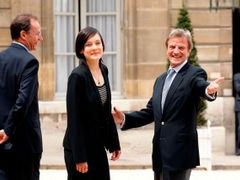 Propuštění Reissové sjednával francouzský ministr zahraničí Bernadr Kouchner