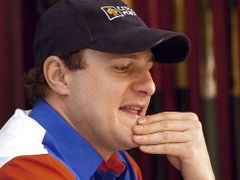 Tomáš Enge měl důvod k radosti hned dvakrát: získal osmý Zlatý volant a v Austrálii vybojovla páté místo v závodě A1 GP.